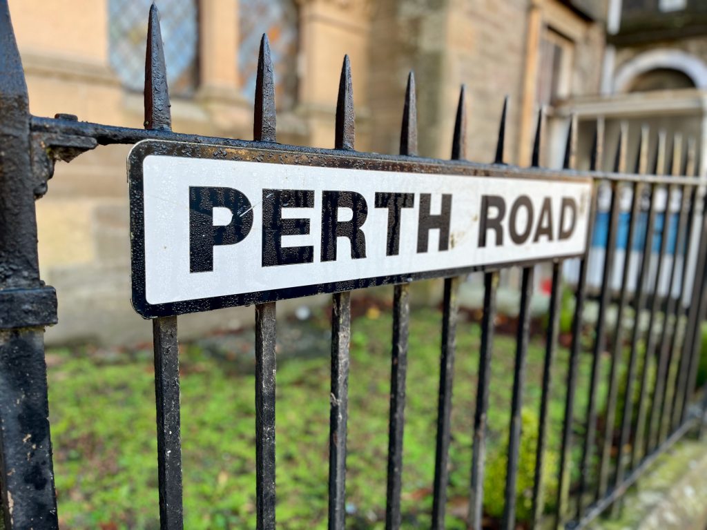 The road to Perth