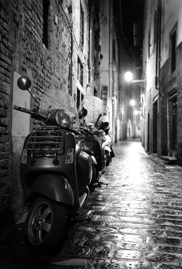 Florence-Back-Streets-Philip-Graham